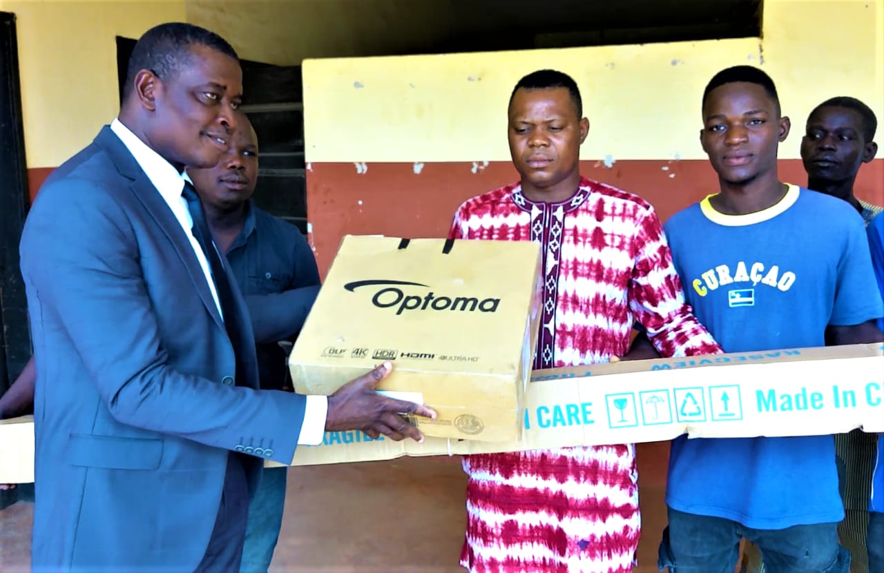 Remise de Projecteur